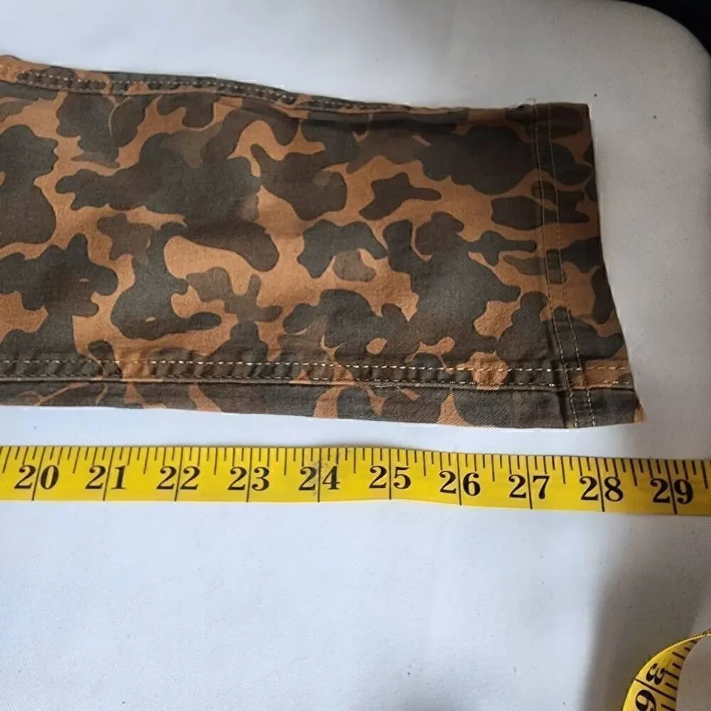 Lucky Brand Boys Cargo Pants Camouflage Size Large NWOT A9